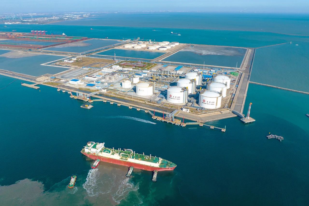 中国能建天津院总承包建设的天津液化天然气（LNG）二期项目外电接入工程送电